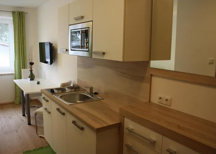 Bed & Breakfast Bed & Breakfast